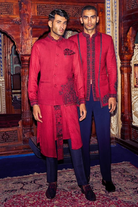 Sarab Khanijou Embroidered Bundi & Kurta Set 
