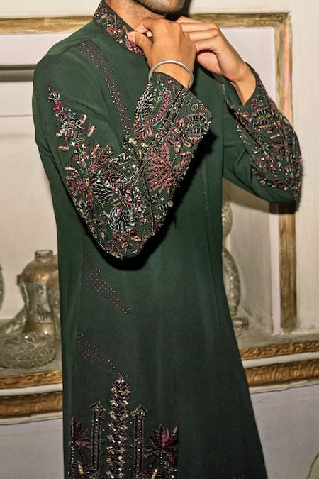 Shop_Sarab Khanijou_Green Sandwash Floral Embroidered Kurta And Pant Set _at_Aza_Fashions