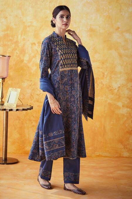 Indigo Blue Cambric Cotton Kurti with White Cotton Full Lining