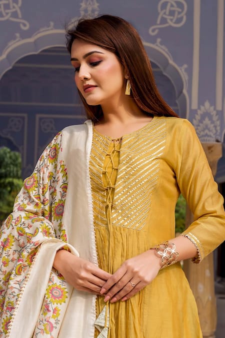 Buy Missprint Yellow Chanderi Floral, Gota Round Embroidered Anarkali Set Online at Aza Fashions Buy_Missprint_Yellow Chanderi Floral, Gota Round Embroidered Anarkali Set _Online_at_Aza_Fashions