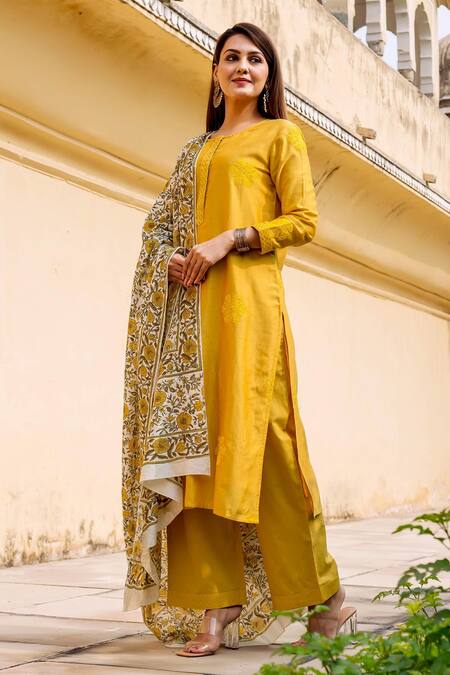 Buy_Missprint_Yellow Chanderi Thread Round Kurta Set _Online_at_Aza_Fashions
