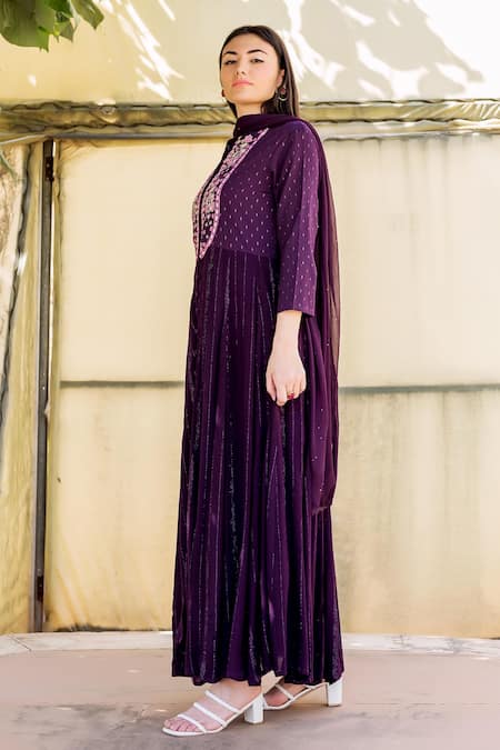 Missprint Wine Anarkalilurex Dupattachiffon Floral Embroidered Yoke With Dupatta Online at Aza Fashions Missprint_Wine Anarkalilurex Dupattachiffon Floral Embroidered Yoke With Dupatta _Online_at_Aza_Fashions