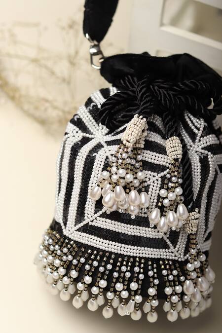Buy Black Embroidered Geometric Potli Bag With Sling by Puro Cosa