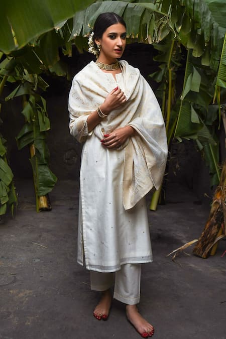 Buy_Karaj Jaipur_White Kurta Chanderi Pant Cotton And Dupatta Brocade Sequin & Gota Patti Set_Online_at_Aza_Fashions