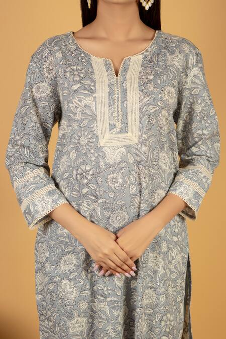 Shop_Priya Chaudhary_Grey Cotton Embroidery Notched Printed Kurta And Pant Set_Online_at_Aza_Fashions