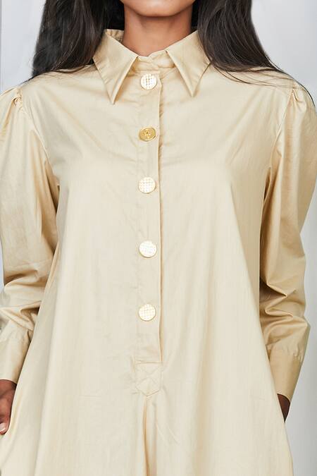 Studio Moda India Beige Cotton Spread Collar Bagh Cropped Jumpsuit at Aza Fashions Studio Moda India_Beige Cotton Spread Collar Bagh Cropped Jumpsuit _at_Aza_Fashions