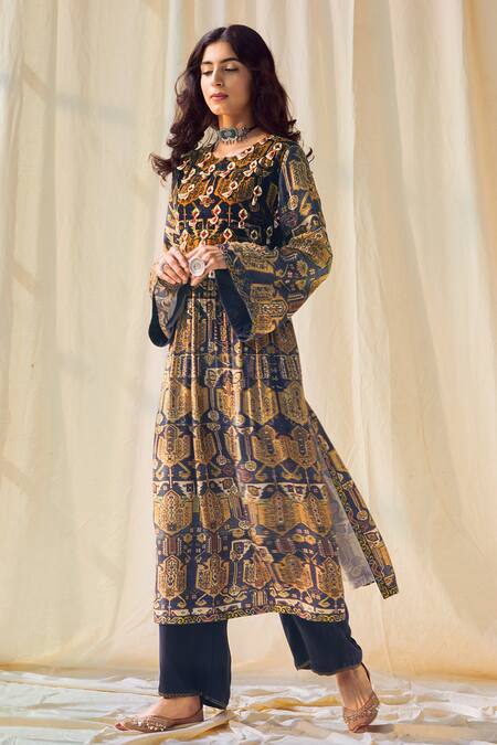 Buy_Saundh_Blue Pashmina Printed Kurta And Pant Set_Online_at_Aza_Fashions
