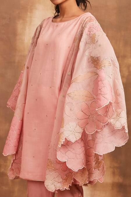Shop Sue Mue Pink Mul Boat Embroidered Kurta And Pant Set Online at Aza Fashions Shop_Sue Mue_Pink Mul Boat Embroidered Kurta And Pant Set _Online_at_Aza_Fashions