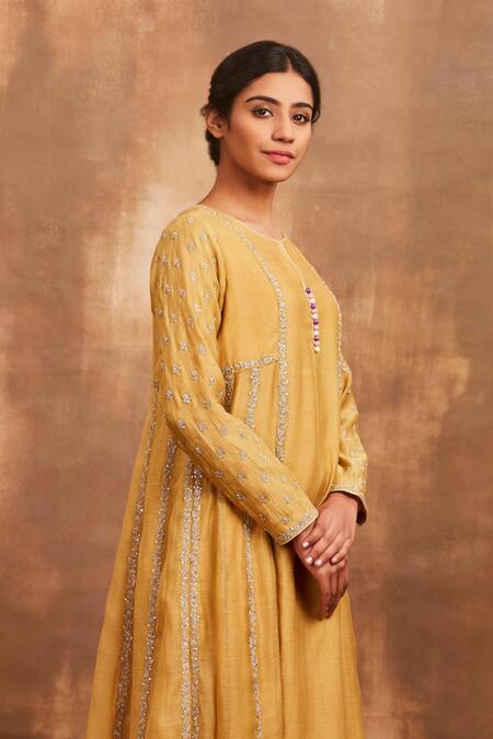 Shop Sue Mue Yellow Crepe, Lycra, Mul Round Embroidered Anarkali Set Online at Aza Fashions Shop_Sue Mue_Yellow Crepe, Lycra, Mul Round Embroidered Anarkali Set _Online_at_Aza_Fashions