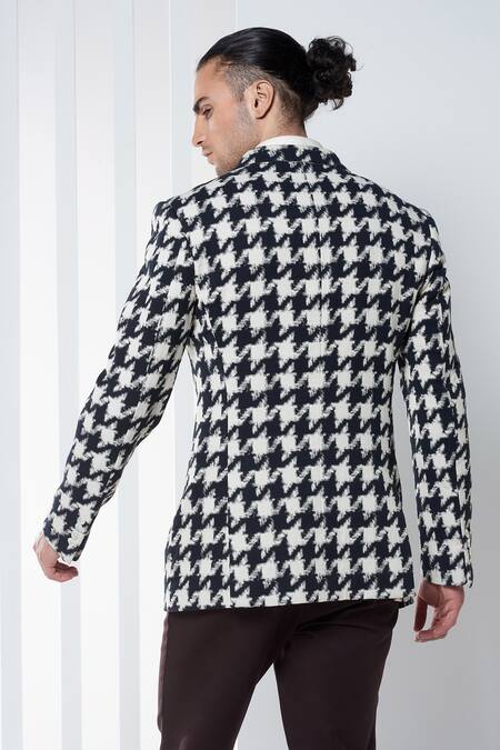 Seven Black Cotton Twill Digital Print Double Breasted Blazer at Aza Fashions Seven_Black Cotton Twill Digital Print Double Breasted Blazer_at_Aza_Fashions