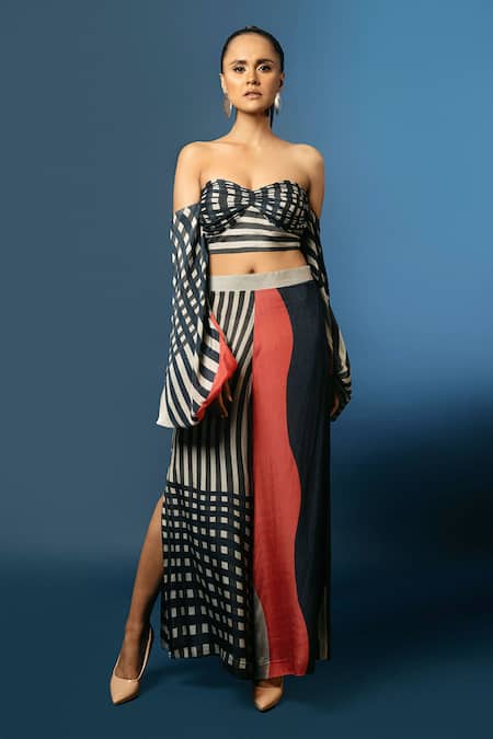 Buy_Nautanky_Blue Natural Crepe Sweetheart Neck Bandeau Crop Top And Pant Set _Online_at_Aza_Fashions