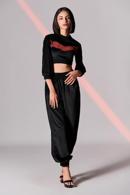 S&N by Shantnu Nikhil Cropped Sweatshirt 