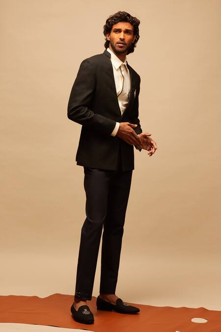S&N By Shantnu Nikhil_Black Wool, Viscose, Poly Blend Crested Blazer_Online_at_Aza_Fashions