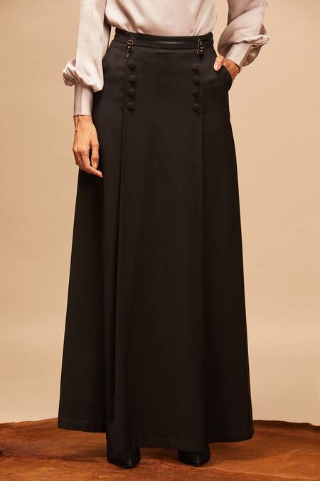 Shop S&N By Shantnu Nikhil Black Flared Maxi Skirt at Aza Fashions Shop_S&N By Shantnu Nikhil_Black Flared Maxi Skirt_at_Aza_Fashions