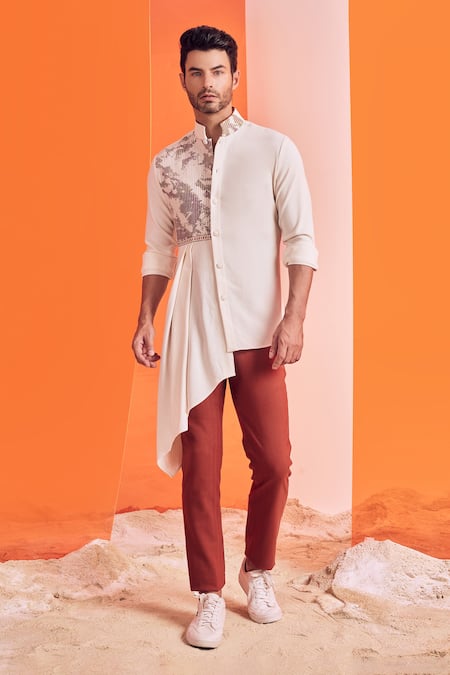S&N by Shantnu Nikhil Textured Draped Kurta 