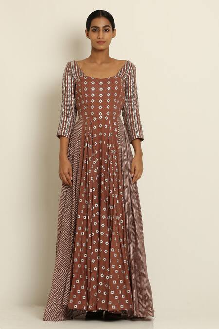 Buy Seema Nanda Brown Cotton Mul V Neck Printed Anarkali With Dupatta Online at Aza Fashions Buy_Seema Nanda_Brown Cotton Mul V Neck Printed Anarkali With Dupatta _Online_at_Aza_Fashions