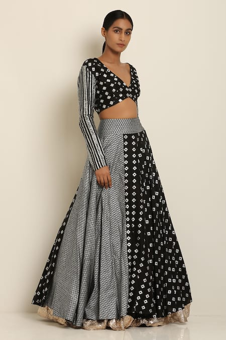 Seema Nanda_Black Cotton Mul, Uphara Silk V Neck Printed Lehenga Set_Online_at_Aza_Fashions
