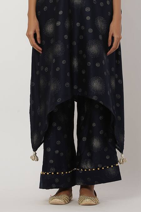 Seema Nanda_Black Chanderi Silk, Lining Cotton Mul Gota Pati Embroidered Kaftan And Pant Set_at_Aza_Fashions