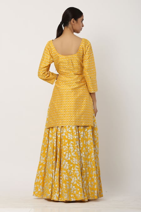 Shop Seema Nanda Yellow Chanderi Silk, , Lining U Neck Kurta Lehenga Set at Aza Fashions Shop_Seema Nanda_Yellow Chanderi Silk, , Lining U Neck Kurta Lehenga Set _at_Aza_Fashions