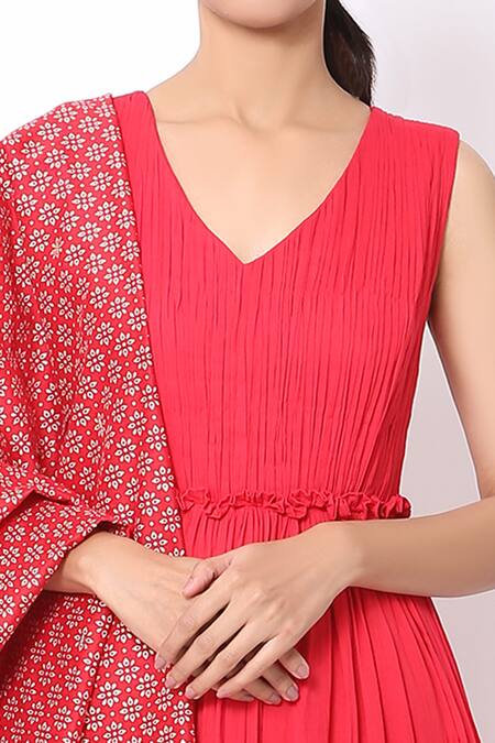 Seema Nanda Red Chanderi Silk, , Lining V Tiered Anarkali With Dupatta at Aza Fashions Seema Nanda_Red Chanderi Silk, , Lining V Tiered Anarkali With Dupatta_at_Aza_Fashions