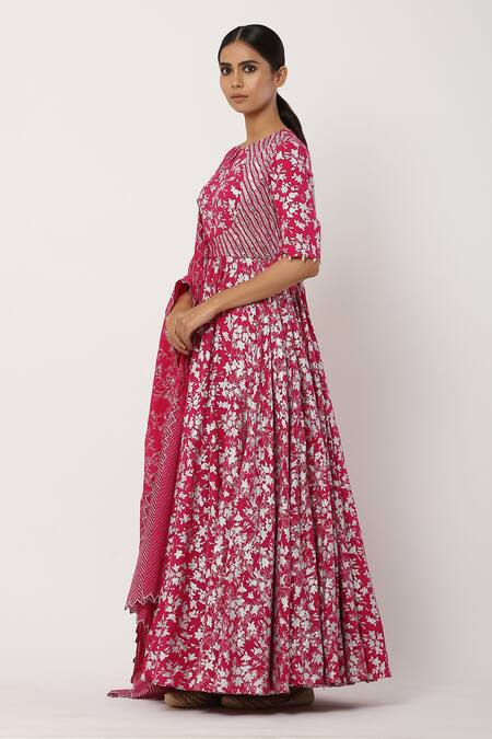 Seema Nanda_Pink , Lining Floral Motifs Round Anarkali With Dupatta_Online_at_Aza_Fashions