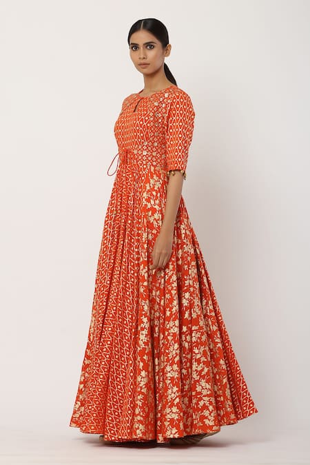 Shop_Seema Nanda_Orange , Lining Floral Motifs Round Anarkali With Dupatta _Online_at_Aza_Fashions