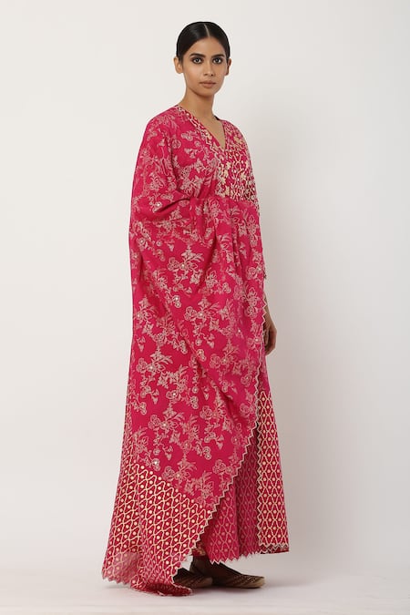 Seema Nanda_Pink , Lining V Neck Printed Angarkha Set _Online_at_Aza_Fashions