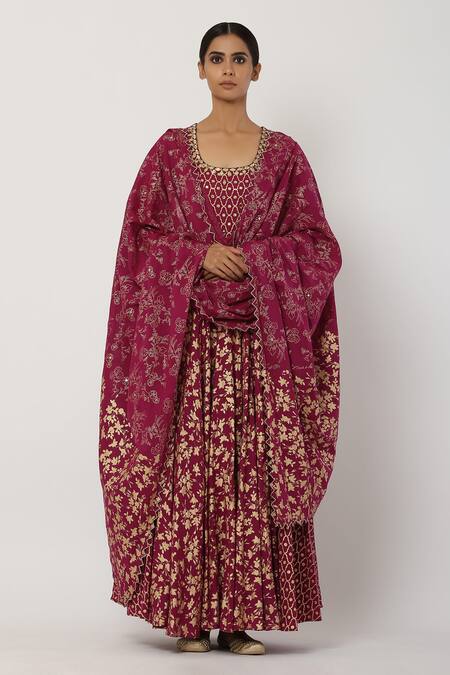 Buy Seema Nanda Purple , Lining U Neck Anarkali Set Online at Aza Fashions Buy_Seema Nanda_Purple , Lining U Neck Anarkali Set_Online_at_Aza_Fashions