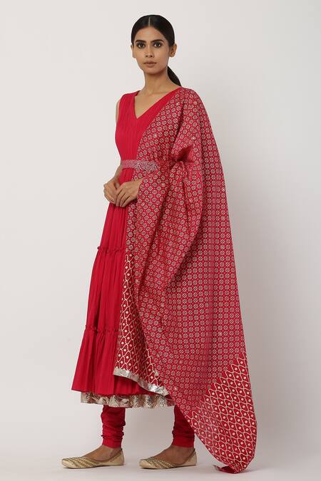 Buy_Seema Nanda_Red Chanderi Silk, , Lining V Neck Tiered Anarkali Set_Online_at_Aza_Fashions