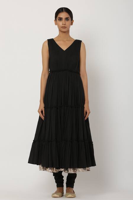 Buy_Seema Nanda_Black Chanderi Silk, , Lining V Neck Tiered Anarkali Set_Online_at_Aza_Fashions