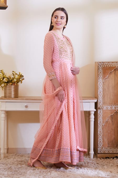 Shyam Narayan Prasad_Peach Silk Round Anarkali Set _Online_at_Aza_Fashions
