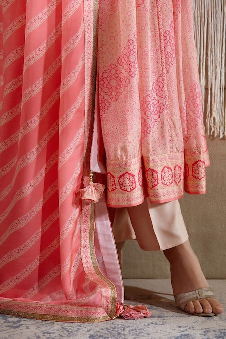 Shyam Narayan Prasad Pink Cotton Satin, Flat Chiffon, Rayon Twill Floral Round Print Angrakha Set at Aza Fashions Shyam Narayan Prasad_Pink Cotton Satin, Flat Chiffon, Rayon Twill Floral Round Print Angrakha Set _at_Aza_Fashions