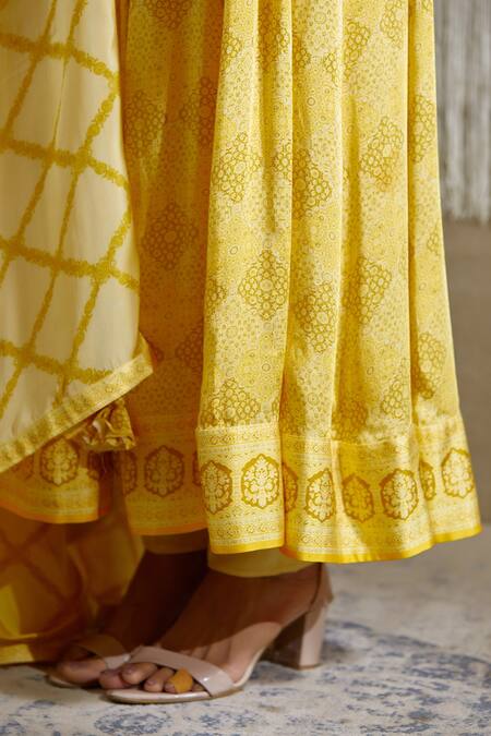 Shyam Narayan Prasad_Yellow Cotton Satin, Flat Chiffon, Rayon Twill Floral, Thread Print Anarkali Set _at_Aza_Fashions