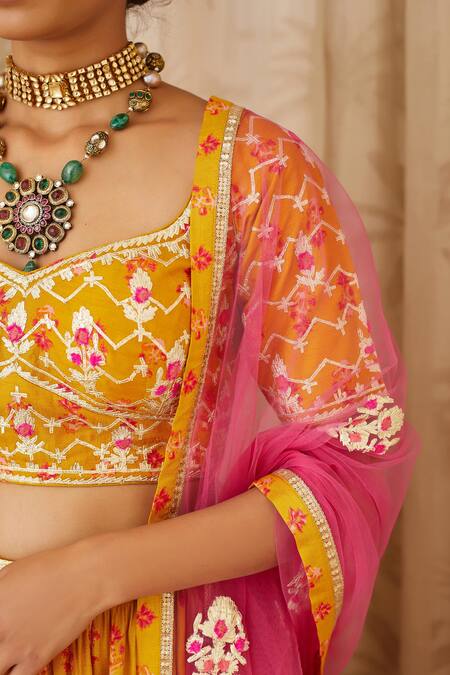 Shop Shyam Narayan Prasad Yellow Net, Cotton Satin Sweetheart Neck Embroidered Blouse And Lehenga Set Online at Aza Fashions Shop_Shyam Narayan Prasad_Yellow Net, Cotton Satin Sweetheart Neck Embroidered Blouse And Lehenga Set _Online_at_Aza_Fashions