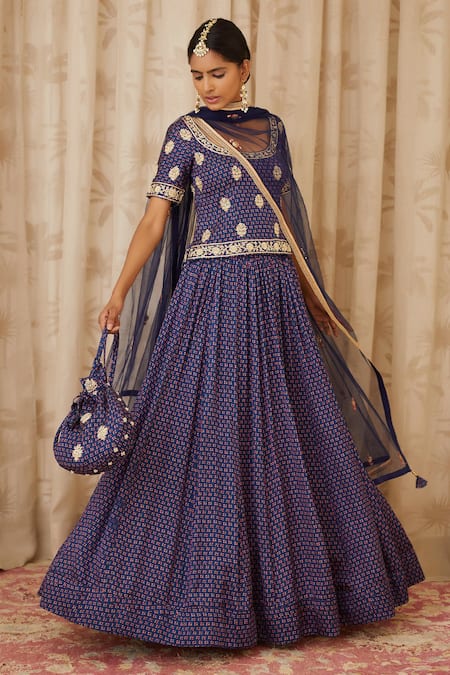 Long Choli Lehenga - Buy Long Lehenga Choli Online at Kreeva