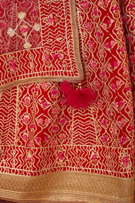 Shyam Narayan Prasad_Red Raw Silk Scoop Neck Gota Embroidered Bridal Lehenga Set _at_Aza_Fashions