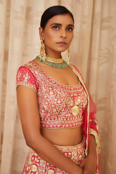 Shop Shyam Narayan Prasad Peach Net, Cotton Satin Scoop Neck Embroidered Bridal Lehenga Set Online at Aza Fashions Shop_Shyam Narayan Prasad_Peach Net, Cotton Satin Scoop Neck Embroidered Bridal Lehenga Set _Online_at_Aza_Fashions