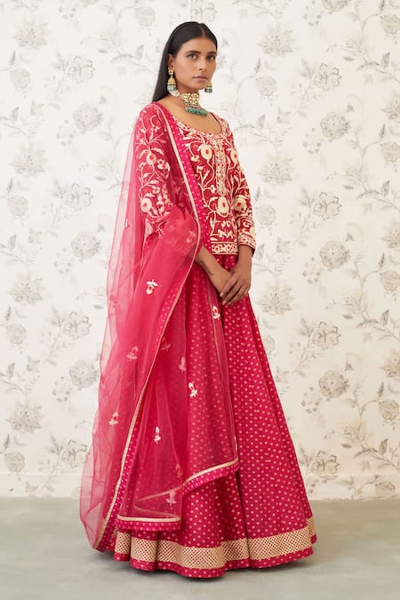 Shyam Narayan Prasad_Pink Net, Viscose Silk Scoop Neck Embroidered Kurta Lehenga Set  _Online_at_Aza_Fashions