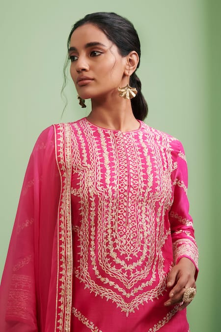 Shyam Narayan Prasad_Pink , Viscose Organza, Brocade Gota Embroidered Kurta Set _Online_at_Aza_Fashions