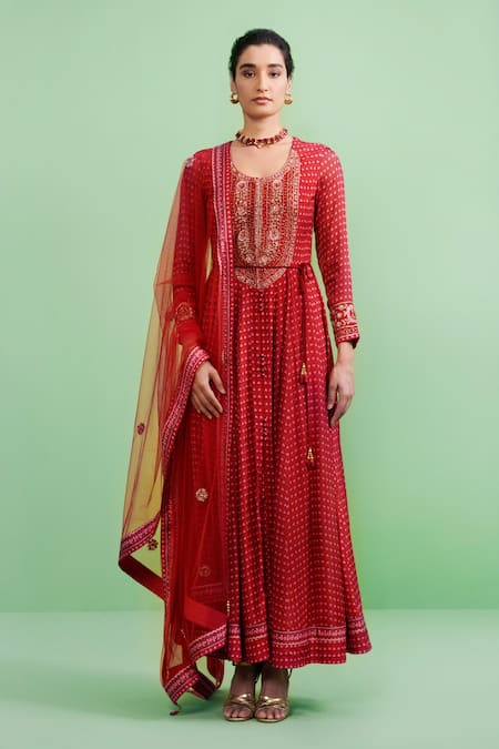 Shyam Narayan Prasad Zardozi Embroidered Kurta Set 