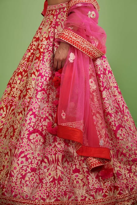 Buy_Shyam Narayan Prasad_Red U Neck Embroidered Bridal Lehenga Set _Online_at_Aza_Fashions