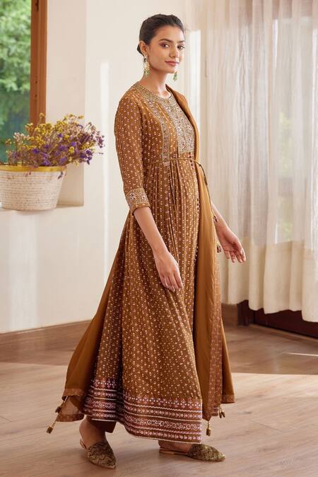 Shyam Narayan Prasad Brown Chanderi Block Prints Floral Motifs Round Anarkali Set Online at Aza Fashions Shyam Narayan Prasad_Brown Chanderi Block Prints Floral Motifs Round Anarkali Set _Online_at_Aza_Fashions