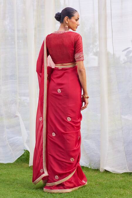 Shop Shyam Narayan Prasad Red Zardozi Floral Embroidered Saree Set at Aza Fashions Shop_Shyam Narayan Prasad_Red Zardozi Floral Embroidered Saree Set_at_Aza_Fashions