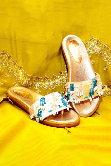 Foot Fuel Gold Embellished Tassel Flats