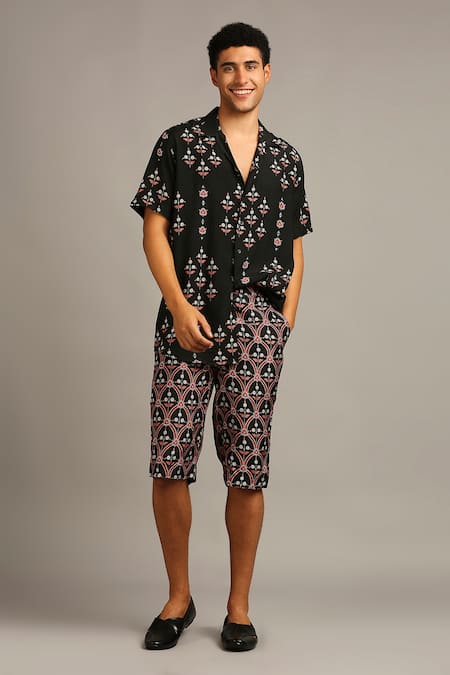 Buy_Soup By Sougat Paul_Black Twill, Muslin Slub Floral Print Shorts Set _Online_at_Aza_Fashions
