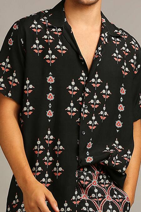 Shop_Soup By Sougat Paul_Black Twill, Muslin Slub Floral Print Shorts Set _Online_at_Aza_Fashions