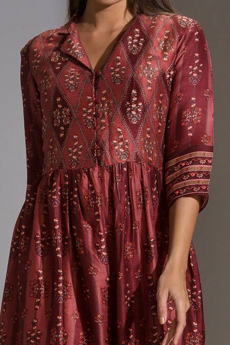 Soup By Sougat Paul_Maroon Malaysian Silk Notched Collar Printed Jumpsuit _at_Aza_Fashions