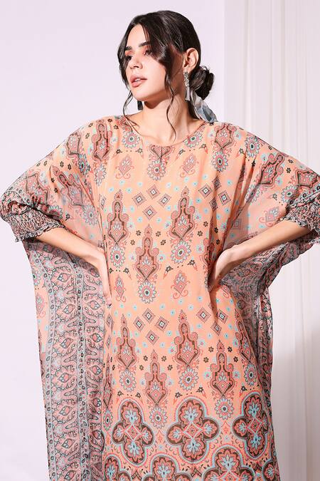 Shop_Soup By Sougat Paul_Peach Chiffon V Neck Printed Kaftan _Online_at_Aza_Fashions