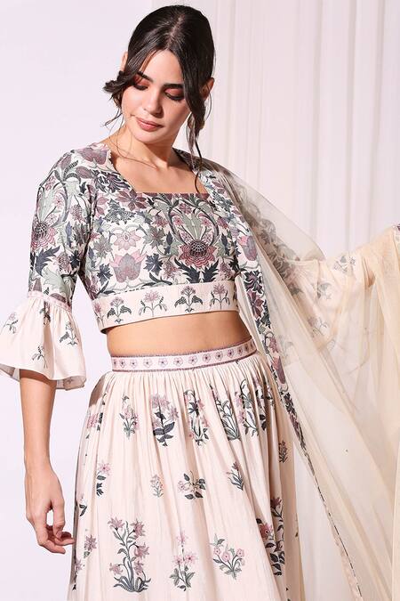 Buy_Soup By Sougat Paul_Beige Net, Chanderi Square Neck Floral Print Lehenga Set _Online_at_Aza_Fashions