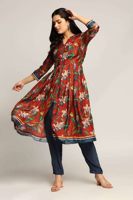 Buy_Soup By Sougat Paul_Red Crepe Orchid Motifs Notched Bloom Anarkali And Pant Set _Online_at_Aza_Fashions